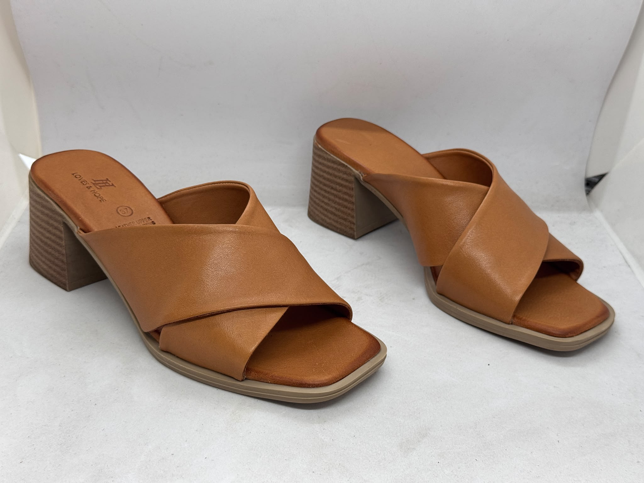 Tan Leather Slıpper